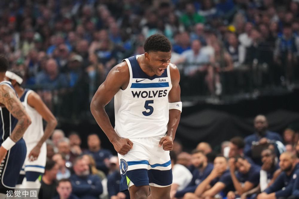 表现一直是 表现一直是