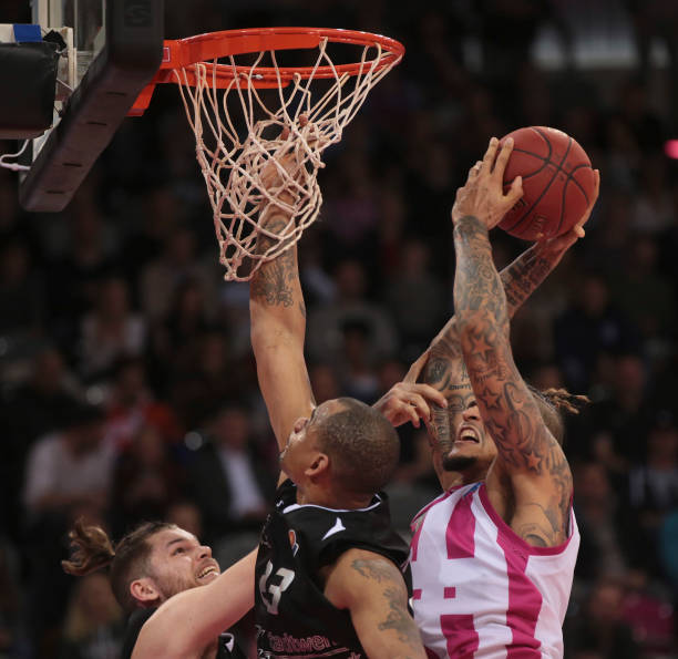 从曼联引进 从曼联引进